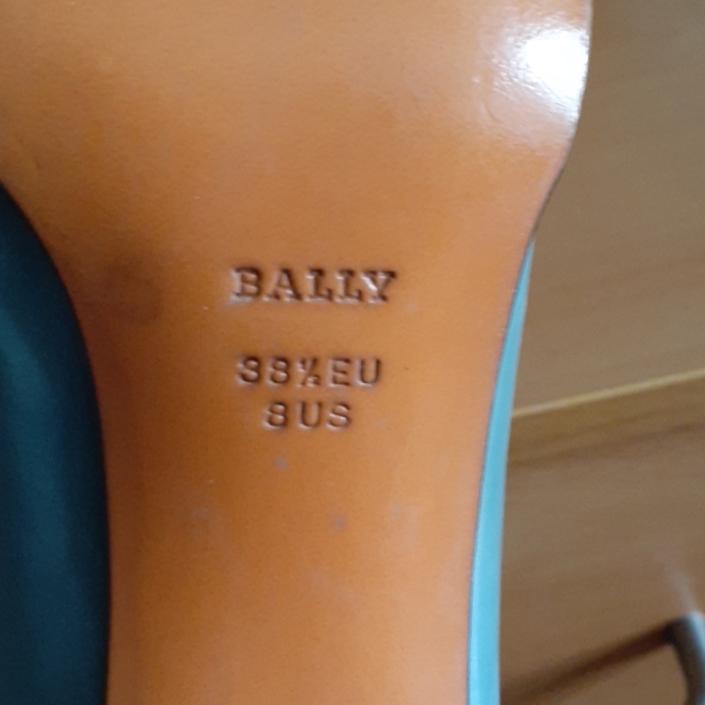 Bally Taramia BLUE Leather Heel Loafers 38 - Picture 8 of 8